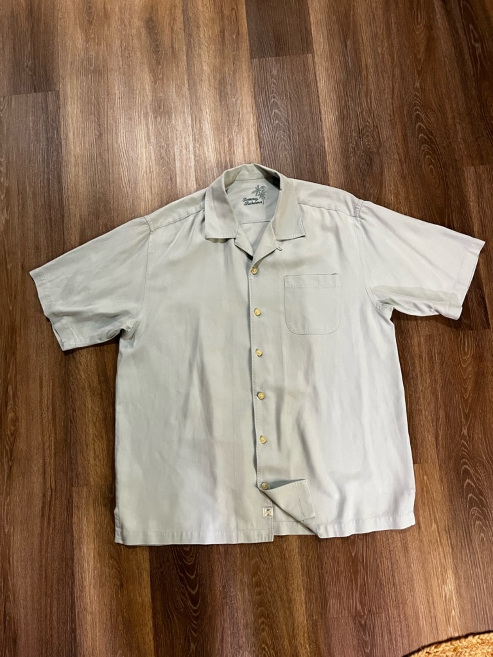 Tommy Bahama 100% Silk Camp Shirt Pale Blue Green Men’s Large Resort Casual